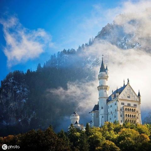 新型养老方式火了,老龄化社会催生创新模式,改变观念迎接老年生活需求 新型养老方式火了,老龄化社会催生创新模式,改变观念迎接老年生活需求