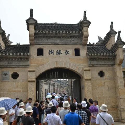 (探索历史遗迹的神秘之旅,探寻时间的印记是什么)探索历史遗迹的神秘之旅，探寻时间的印记