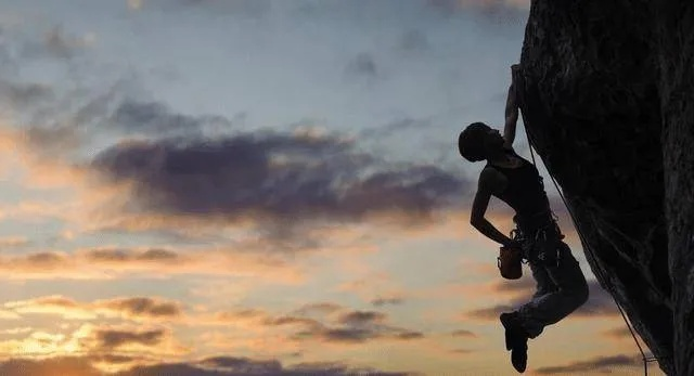 在磨难之间如何找乐趣,玩出智慧与坚强:探索生命中的挑战与乐趣 在磨难之间如何找乐趣,玩出智慧与坚强:探索生命中的挑战与乐趣