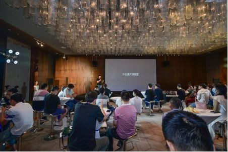 (程金砖执行)程金砖与程军功：同舟共济，共铸辉煌传奇