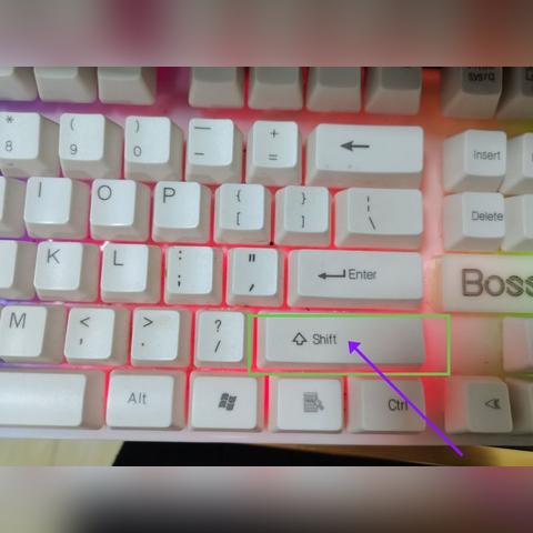 (微信电脑版怎么登陆两个)详细教程：微信电脑版如何同时登录两个微信账号操作步骤