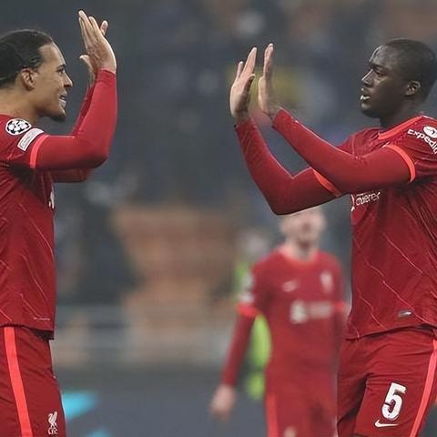 (偶像大师闪耀色彩 官网)偶像大师闪耀色彩官网下载：探寻绚丽明星之路