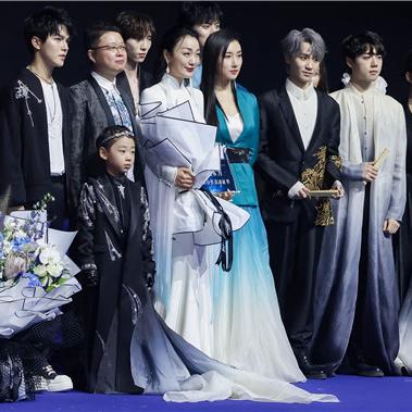 星耀幻世现在改名叫啥？揭示最新游戏名称与玩法变化的深度解析