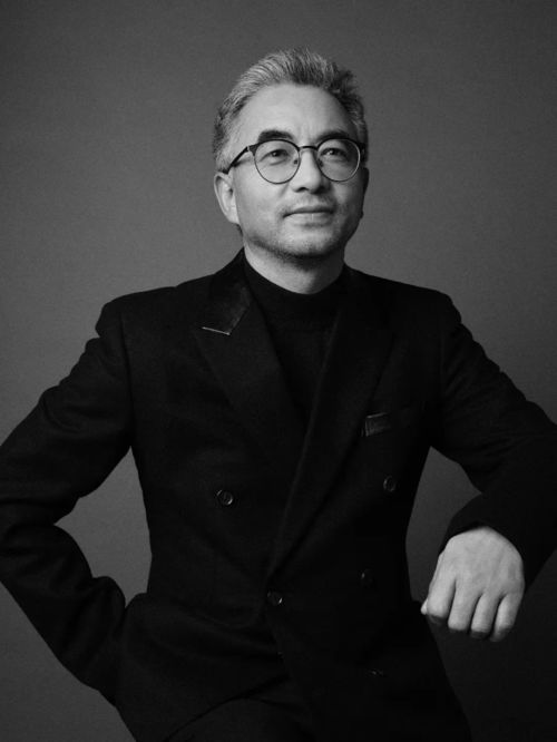 (罗小黑编剧是谁)揭秘《罗小黑》作者真实身份：曾为塌房民工的作家之路