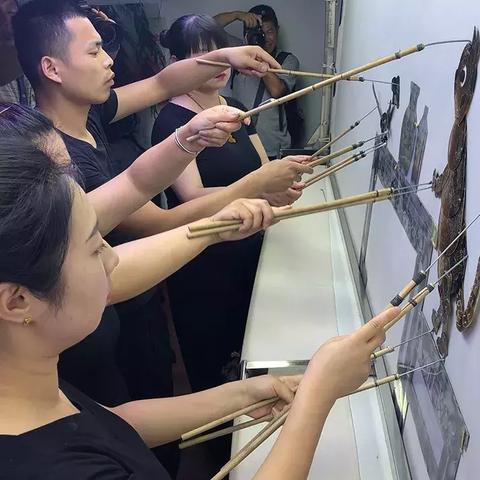 (哪吒皮影戏素材)探秘皮影技艺：哪吒游戏的魅力与魔法]}