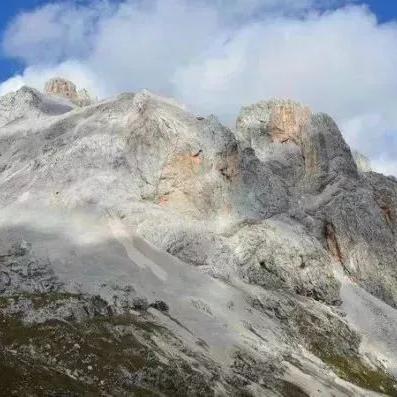 傲视苍穹文字传奇隐藏称号:探寻传说中的神秘力量与守护者身份
