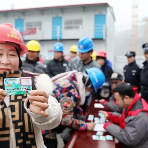 (穿越火线忧君解说百家号)火力全开!CF手游忧君游戏解说:战场上的利剑指引者 (穿越火线忧君解说百家号)火力全开!CF手游忧君游戏解说:战场上的利剑指引者