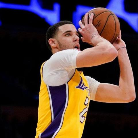 (尼克的真实身份)尼克在第几集恢复了自己的超能力? (尼克的真实身份)尼克在第几集恢复了自己的超能力?